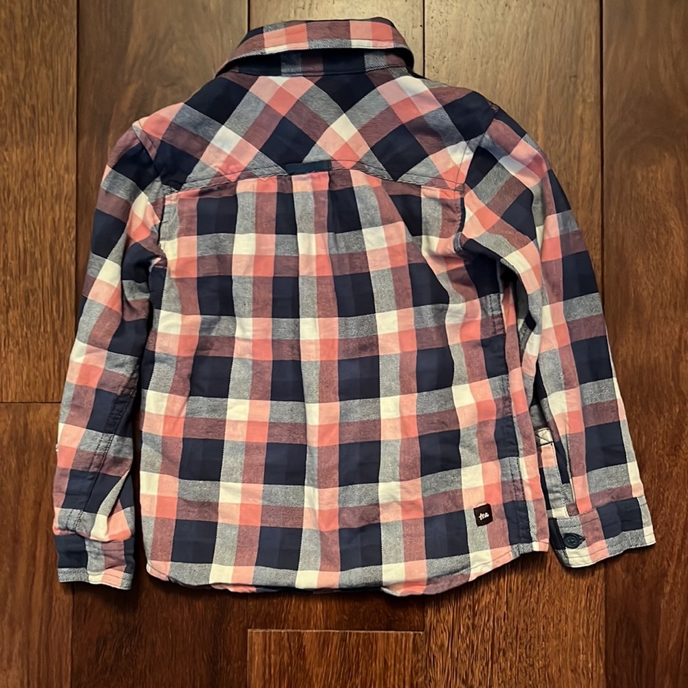 Tea Collection Button Down Top - Picture 3 of 4
